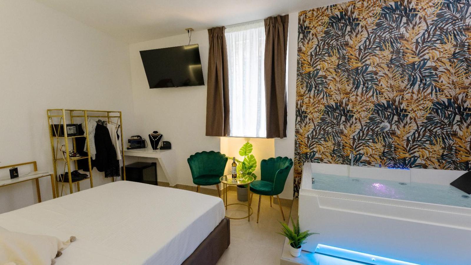Mazzini Luxury Jacuzzy Suite Aeroporto di Catania Fontana Rossa Esterno foto