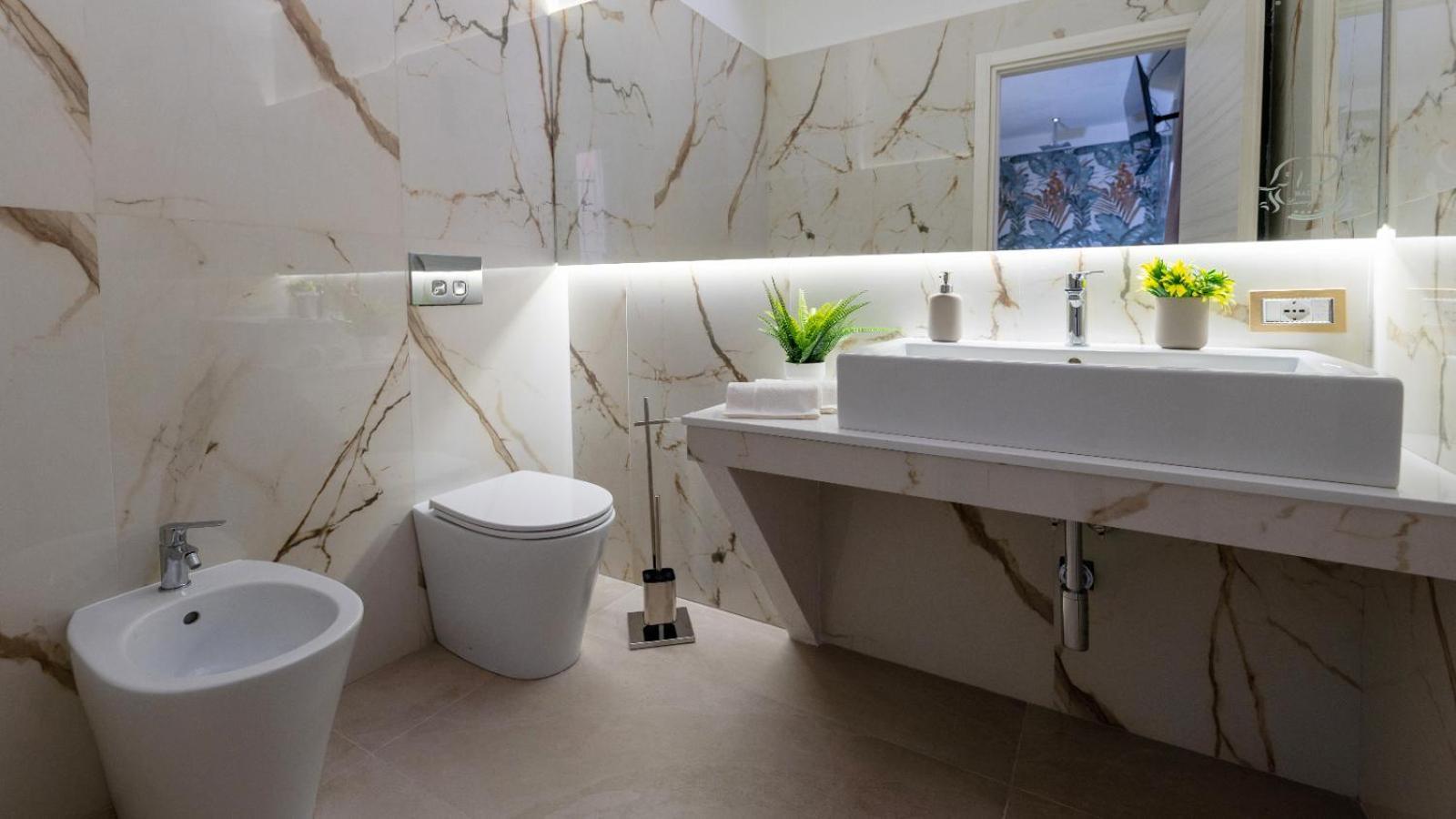 Mazzini Luxury Jacuzzy Suite Aeroporto di Catania Fontana Rossa Esterno foto